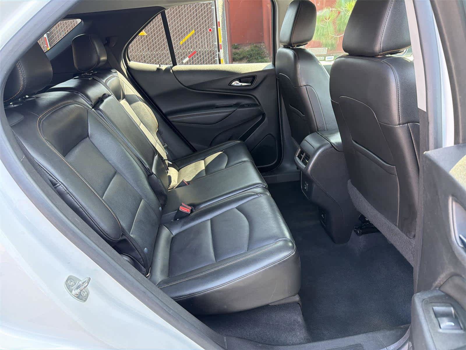 Used 2021 Chevrolet Equinox Premier FWD image 14