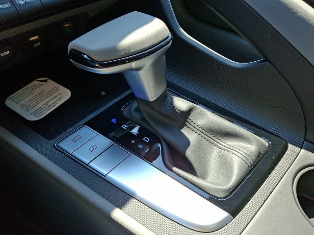 New 2026 Hyundai Elantra Sport FWD image 7
