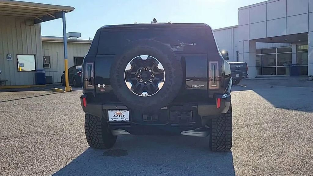 New 2025 GMC Hummer EV 3X w/ Extreme Off-Road Package image 7