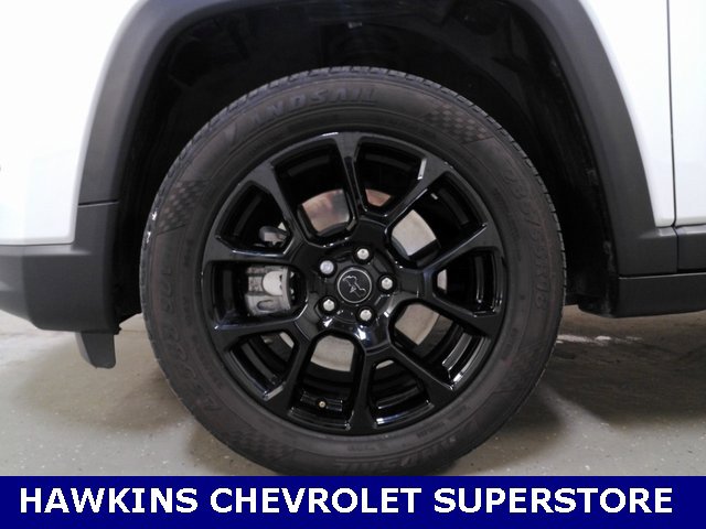 Used 2025 Jeep Compass Latitude w/ Altitude Special Edition image 37