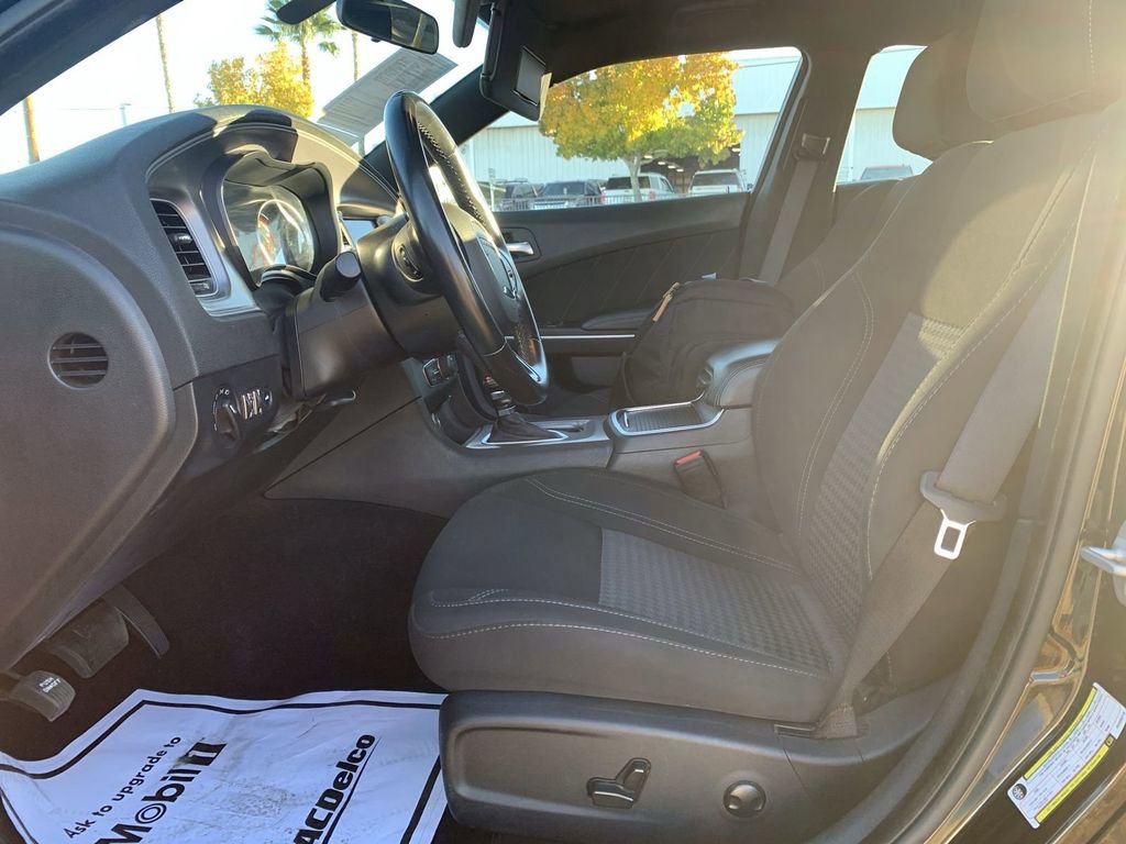 Used 2023 Dodge Charger SXT image 17