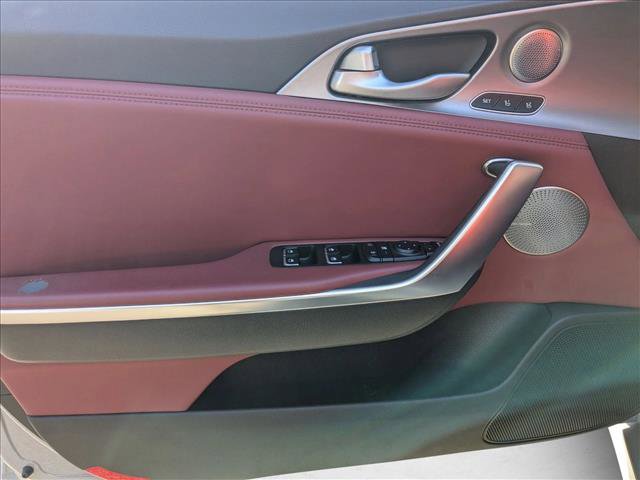 Used 2019 Kia Stinger GT2 image 9