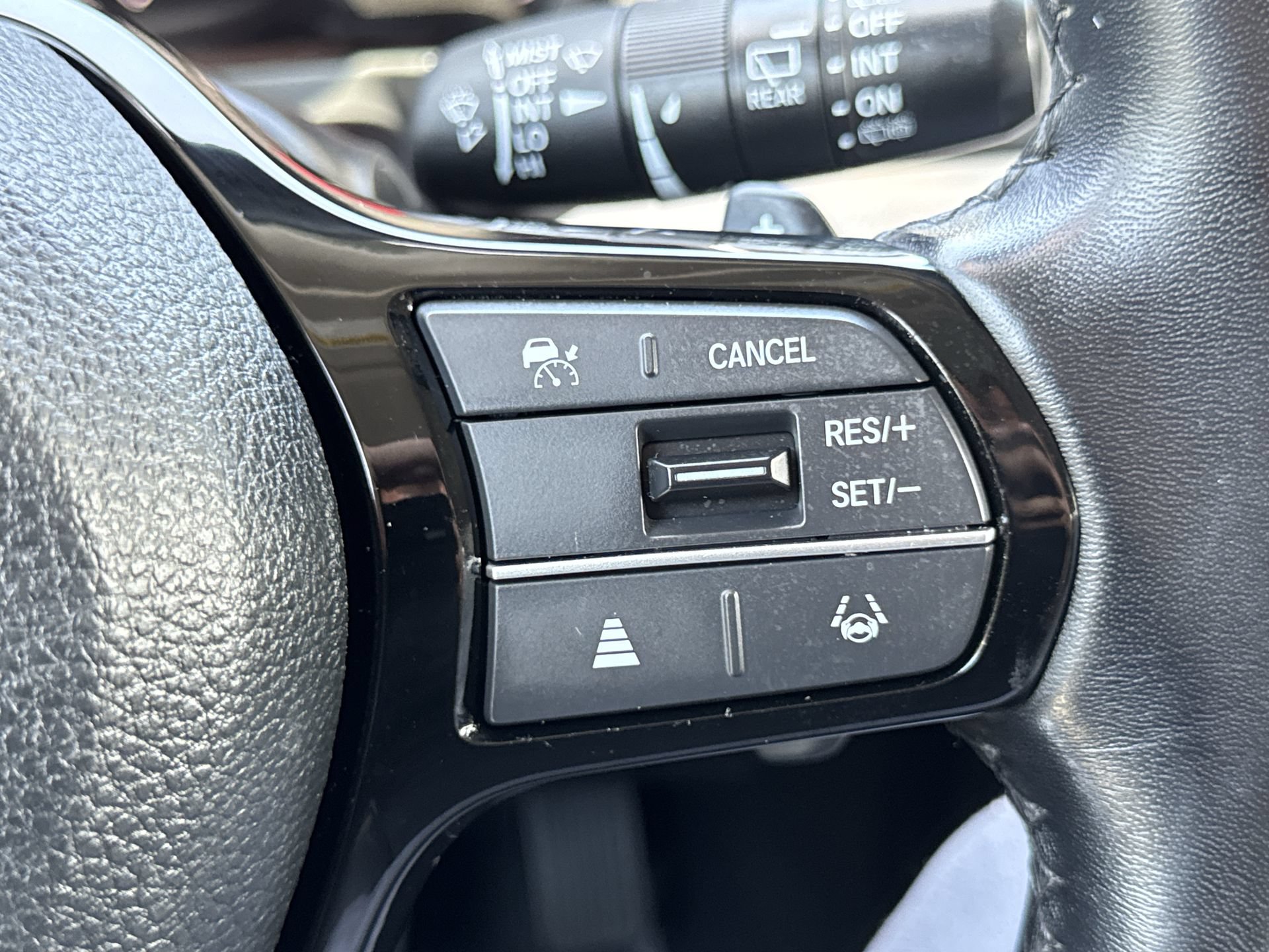 Used 2023 Honda Pilot EX-L image 31