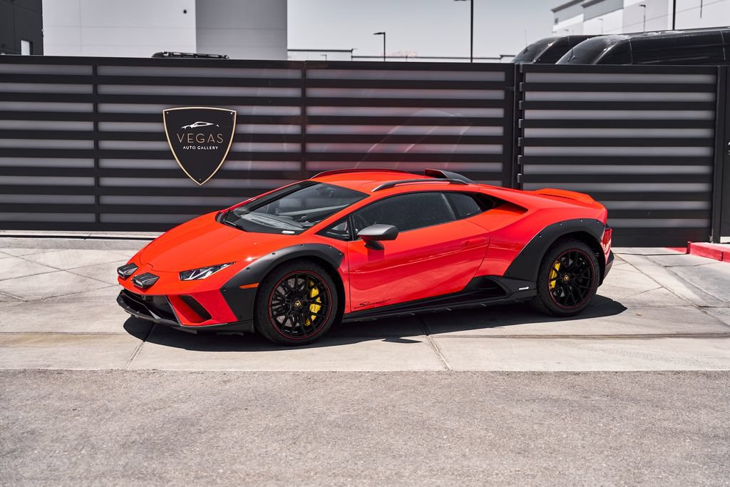 Used 2023 Lamborghini Huracan Sterrato AWD/4WD image 5