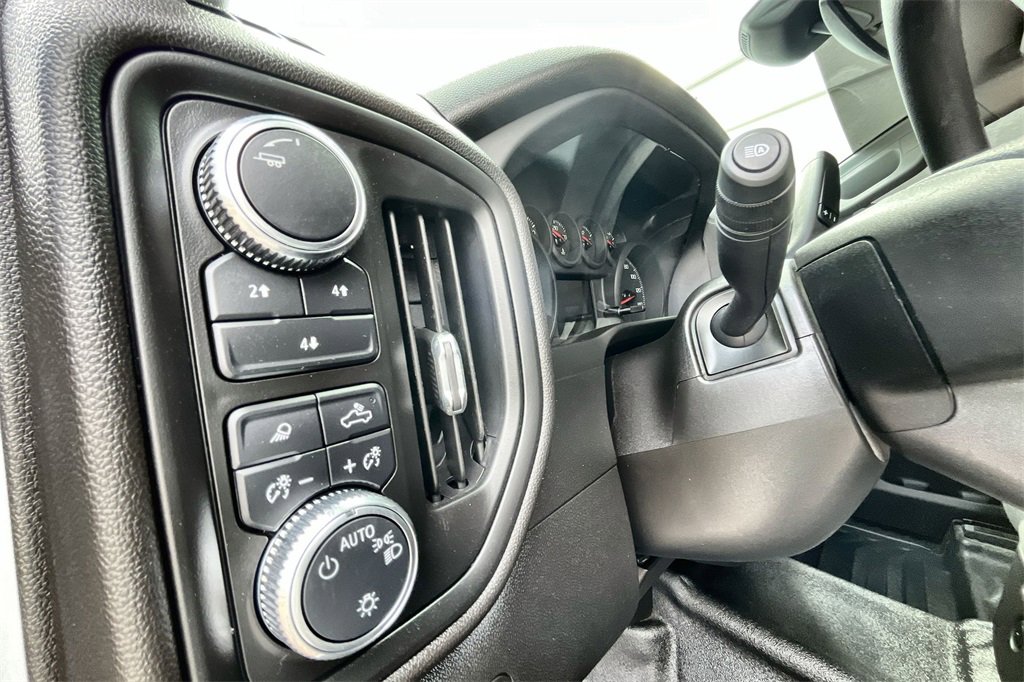 Used 2024 GMC Sierra 2500 Pro w/ Convenience Package image 18
