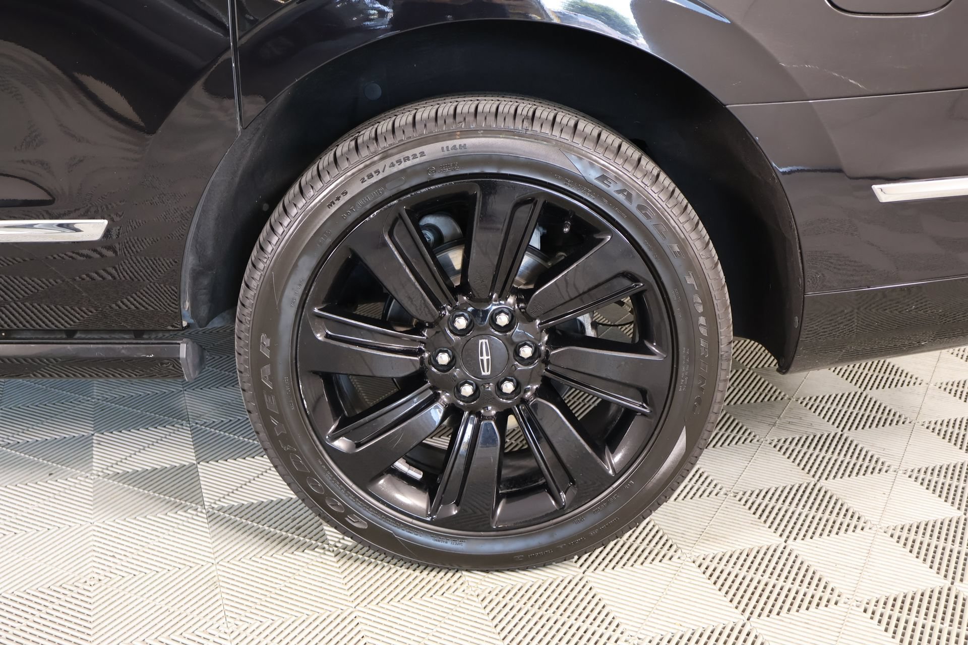 Used 2022 Lincoln Navigator L Reserve AWD/4WD image 21