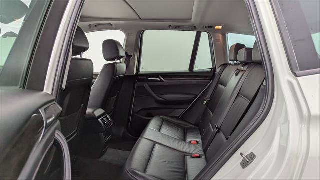 Used 2017 BMW X3 sDrive28i image 17