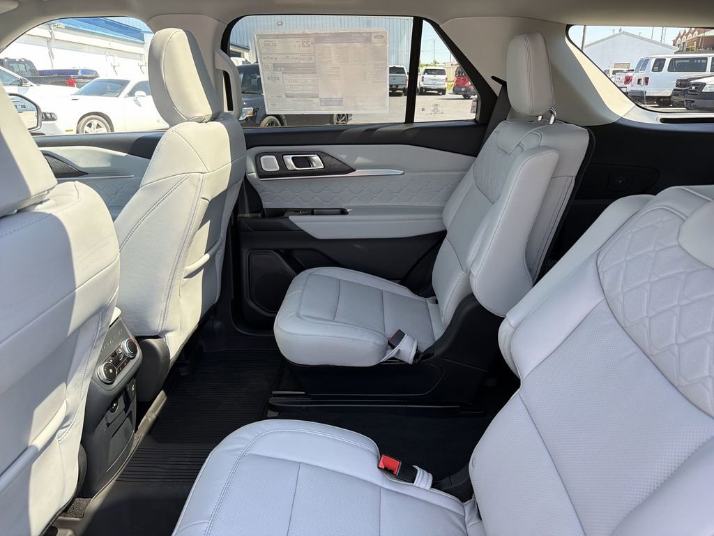 New 2026 Ford Explorer Platinum AWD/4WD image 12