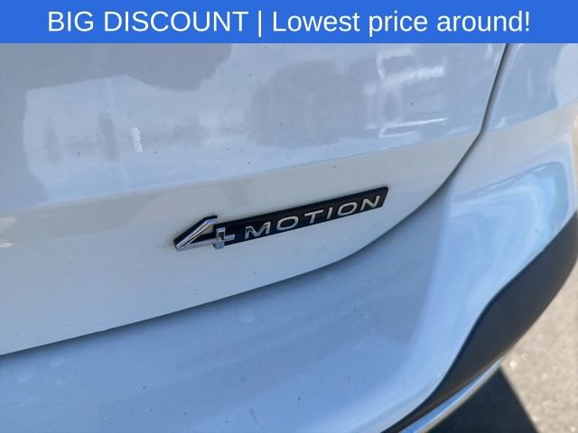 Used 2022 Volkswagen Taos SE w/ IQ.Drive SE Package AWD/4WD image 13