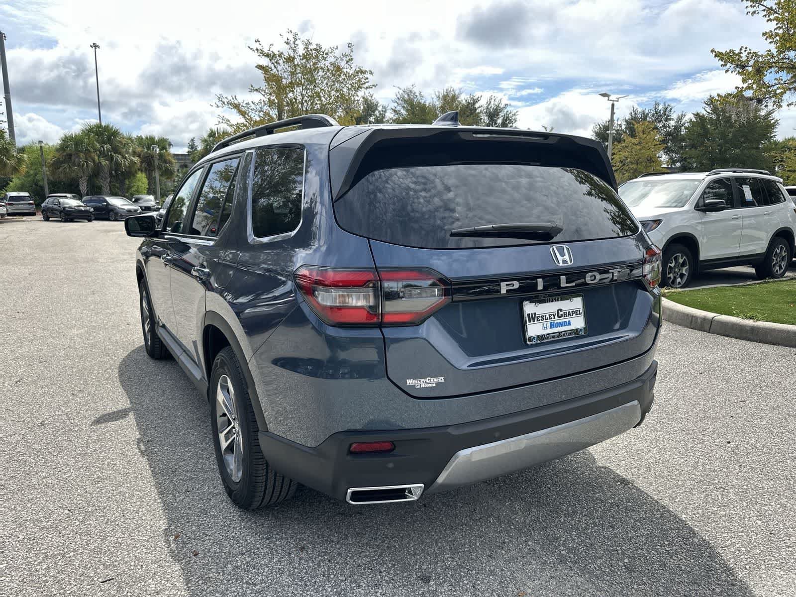 New 2026 Honda Pilot EX-L image 4