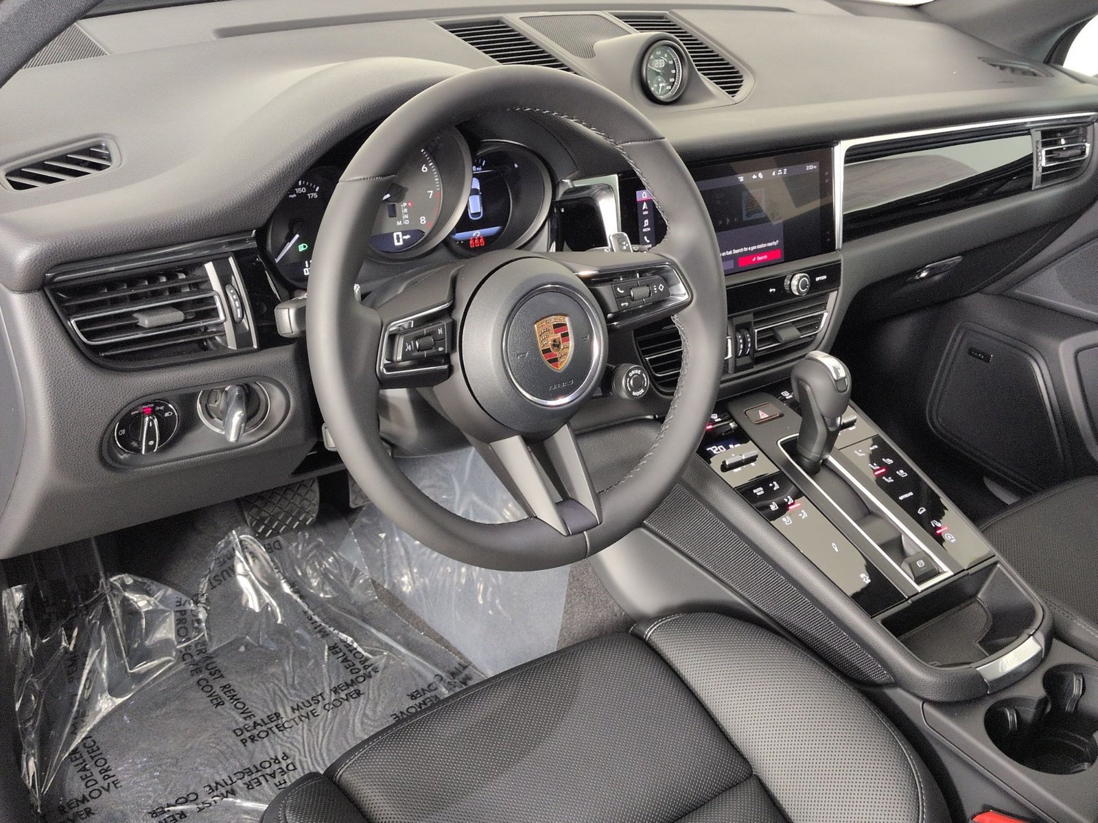 New 2026 Porsche Macan S AWD/4WD image 4
