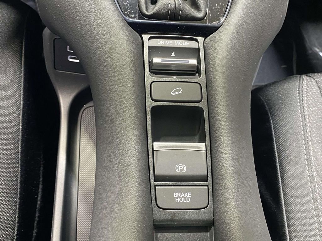 New 2026 Honda HR-V LX image 30