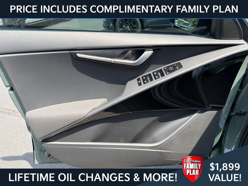 New 2026 Kia Niro Wind FWD image 14