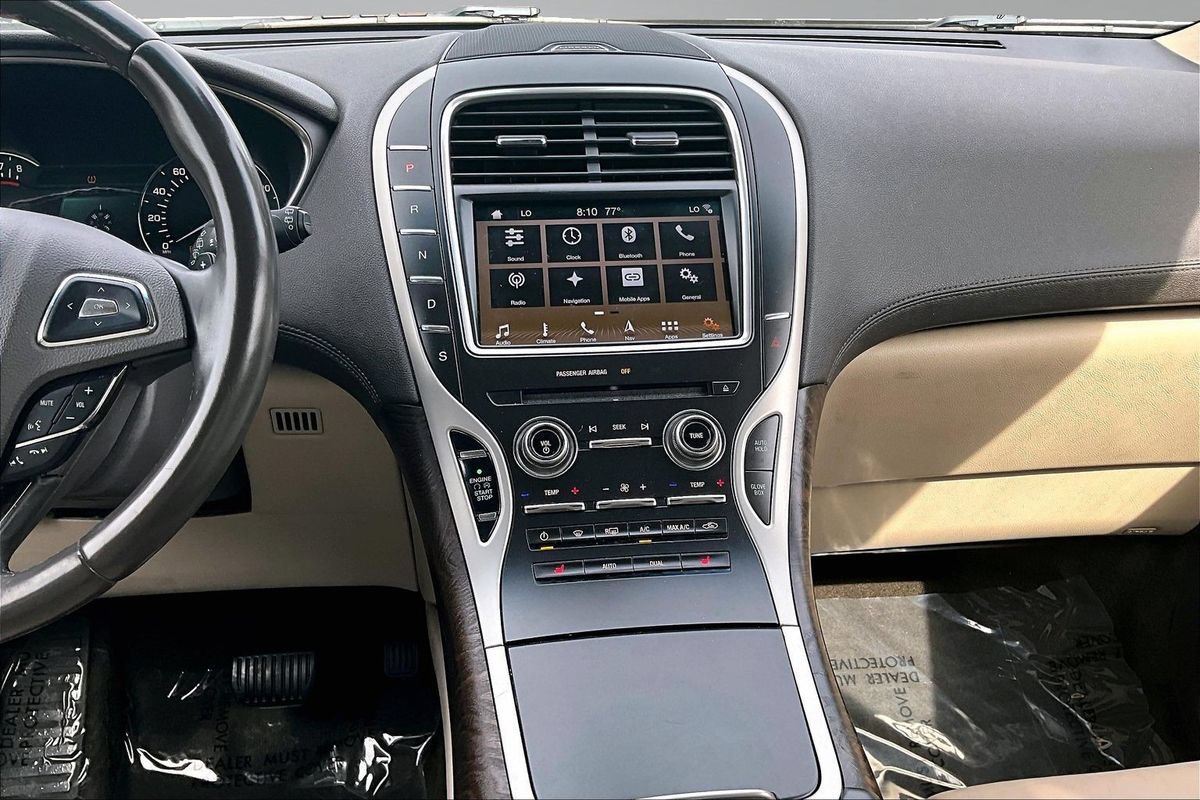 Used 2016 Lincoln MKX Select w/ Select Plus Package AWD/4WD image 23