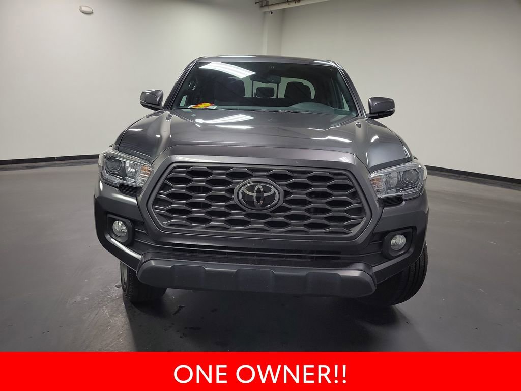 Used 2023 Toyota Tacoma TRD Off-Road w/ Technology Package AWD/4WD image 3