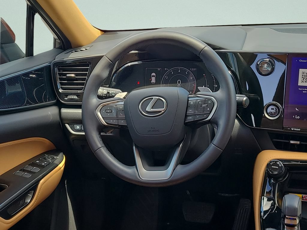 Used 2025 Lexus NX 250 FWD w/ Towing Package (2000 Lbs) image 12
