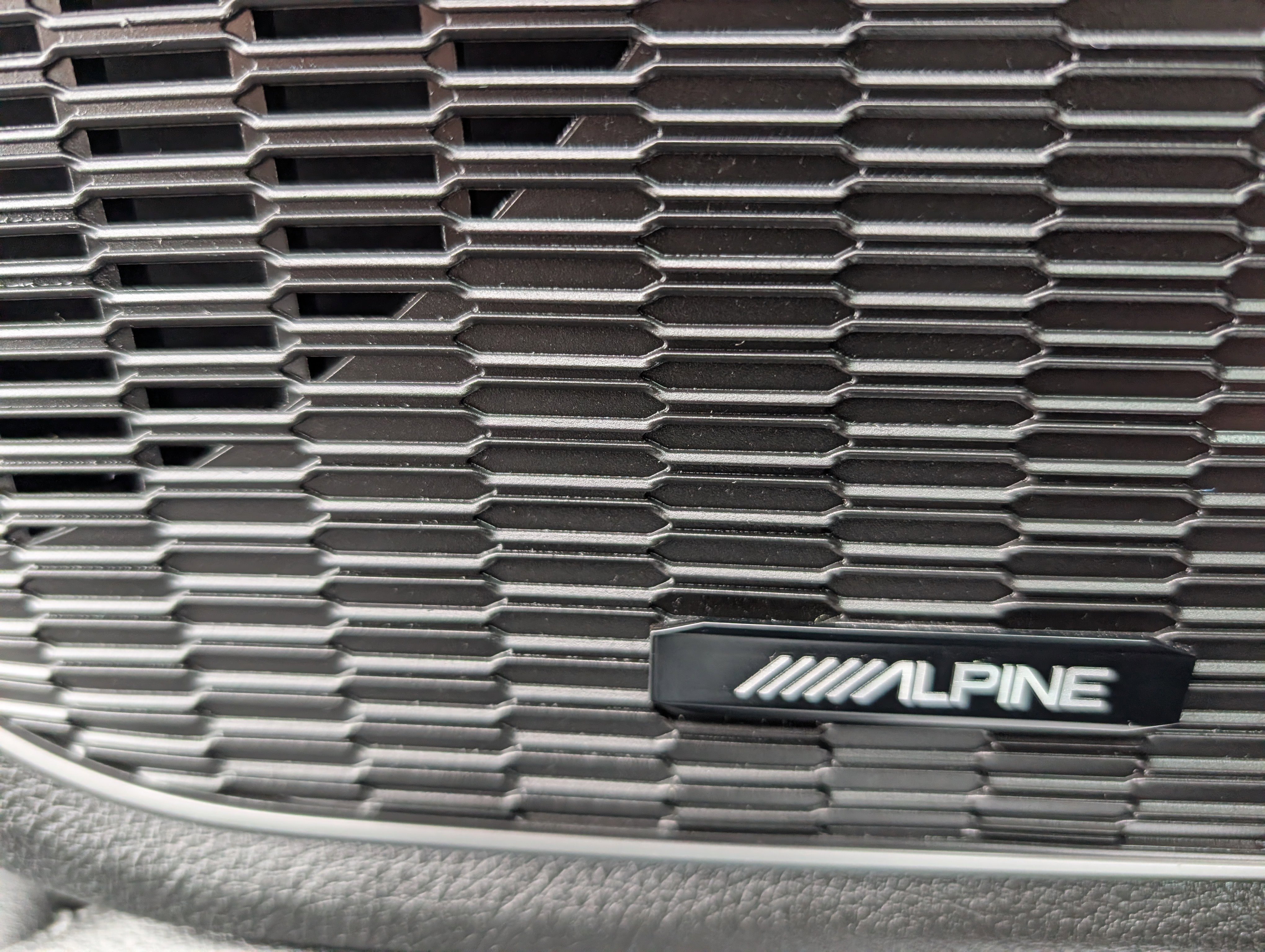 Used 2022 Jeep Grand Cherokee L Limited image 13