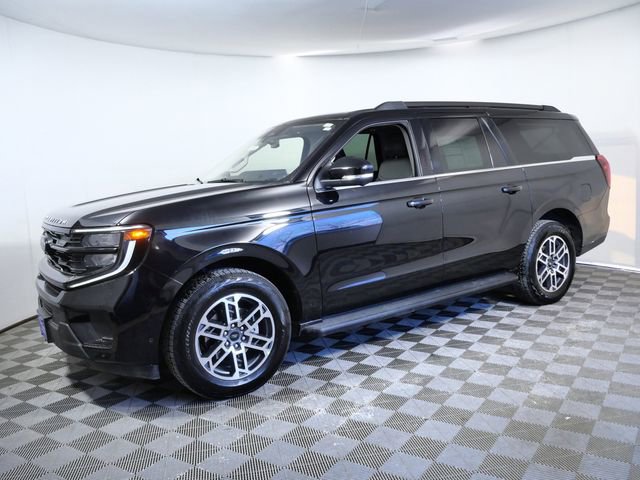 Certified 2025 Ford Expedition Max Active AWD/4WD image 5