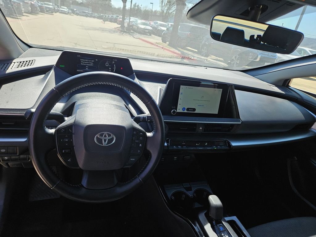 Used 2024 Toyota Prius LE image 16