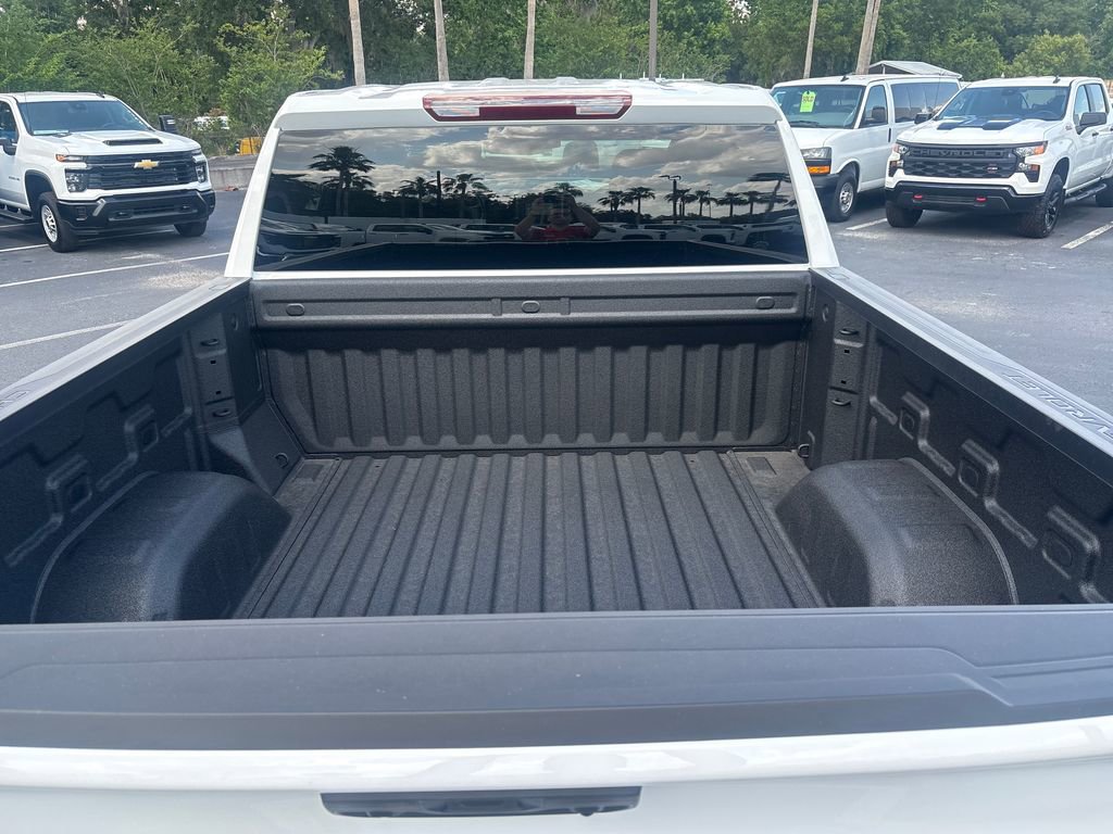 New 2026 Chevrolet Silverado 1500 W/T w/ WT Value Package AWD/4WD image 17