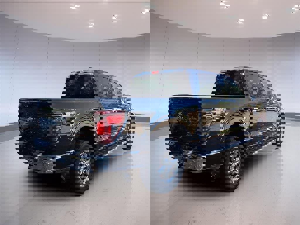 Used 2024 Ford F150 XLT w/ Mobile Office Package image 4