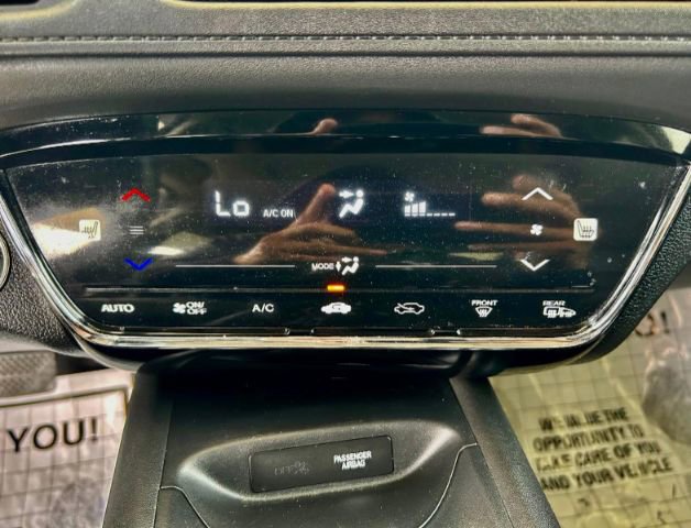 Used 2018 Honda HR-V EX image 15