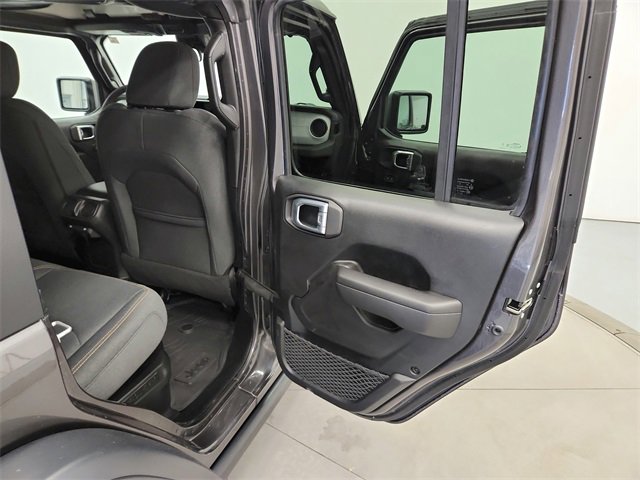 Used 2024 Jeep Wrangler Unlimited image 38