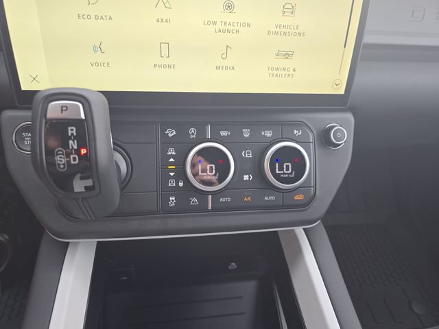New 2026 Land Rover Defender 110 S AWD/4WD image 17