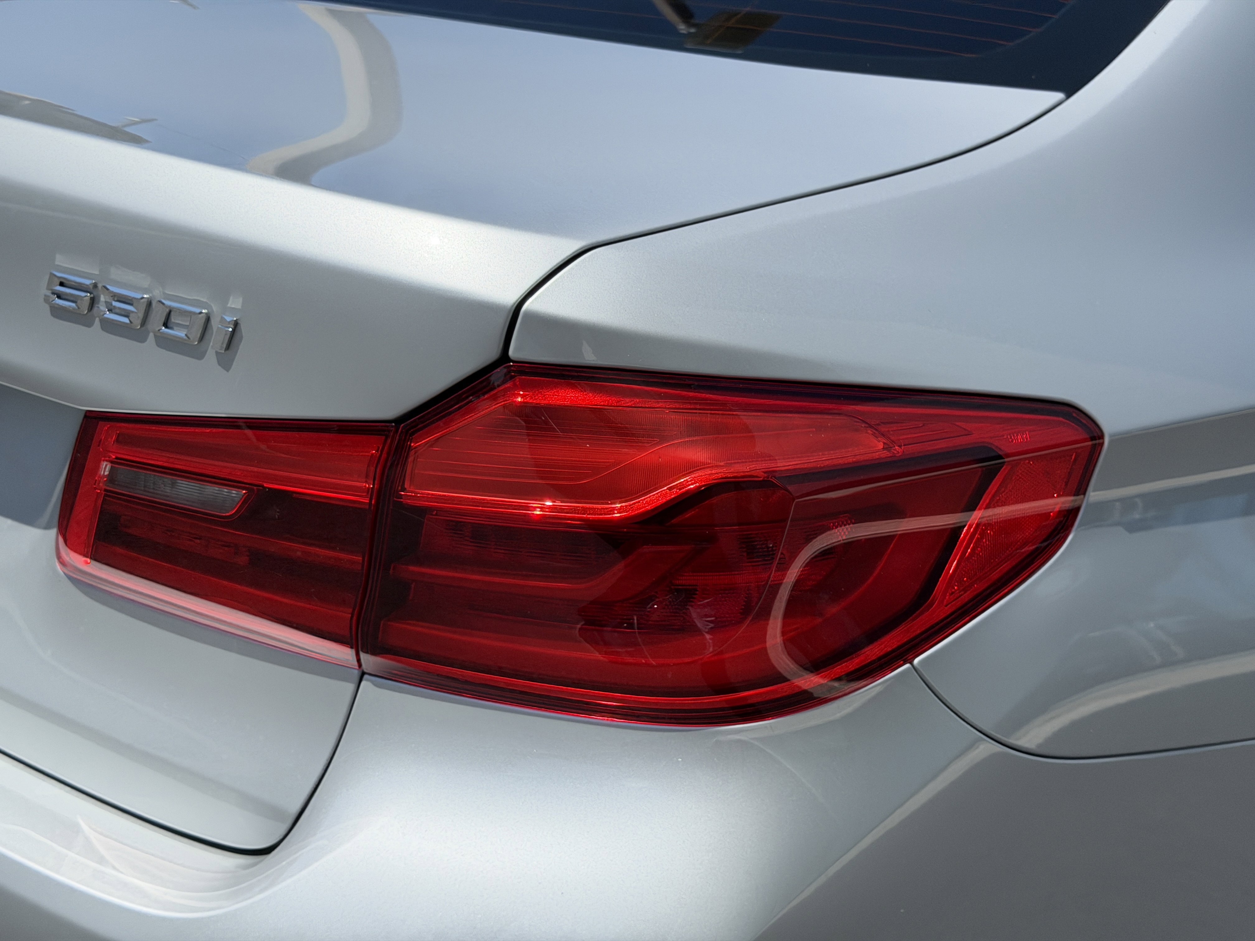 Used 2019 BMW 530i w/ Convenience Package RWD image 12