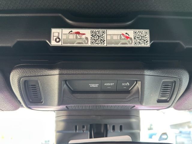 Used 2024 Jeep Wrangler Unlimited Sport AWD/4WD image 34