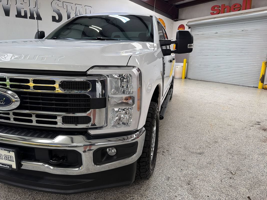 Used 2025 Ford F250 XLT w/ FX4 Off-Road Package AWD/4WD image 13