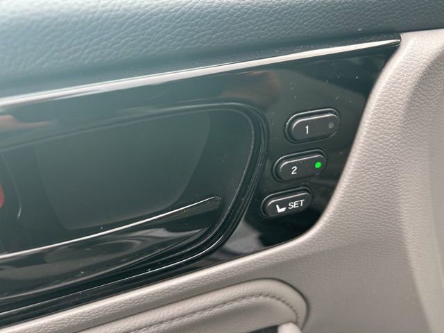 Used 2024 Honda Odyssey Elite image 16