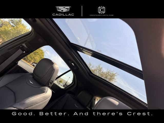 Certified 2023 Cadillac XT4 Premium Luxury w/ Technology Package AWD/4WD image 25