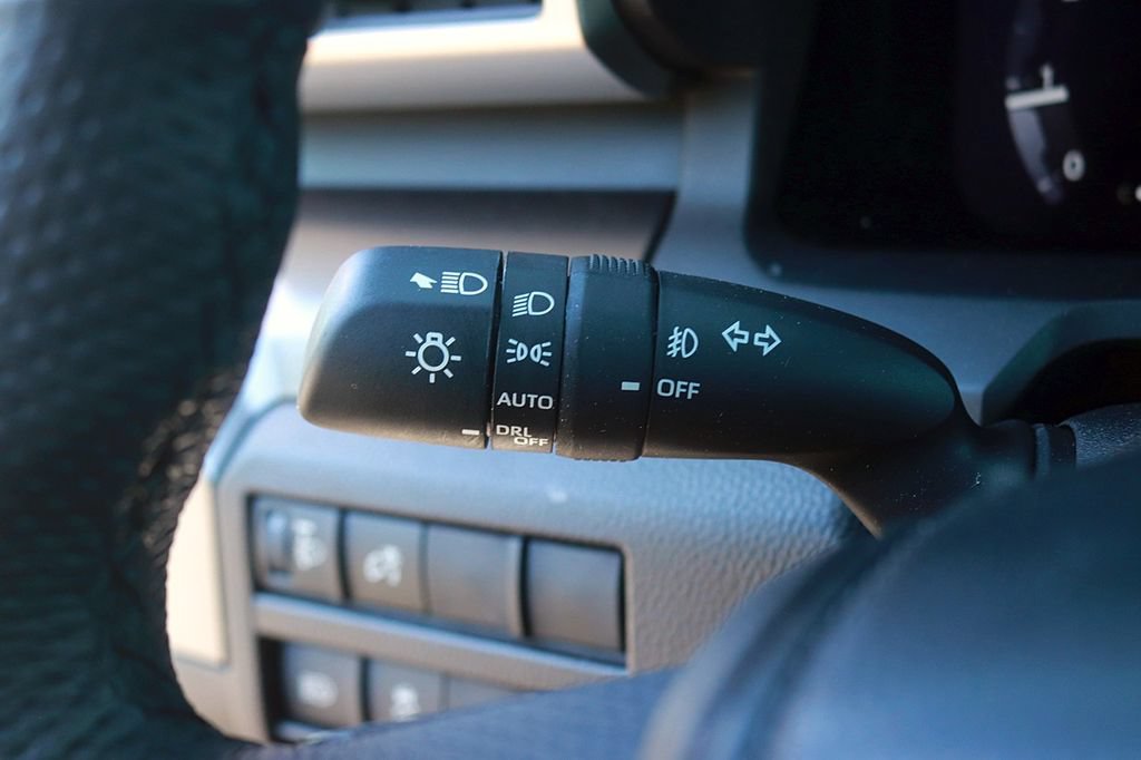 Used 2025 Toyota Tacoma TRD Off-Road AWD/4WD image 24
