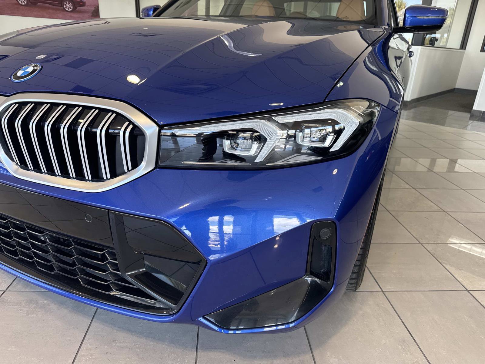 Used 2024 BMW 330e RWD image 9