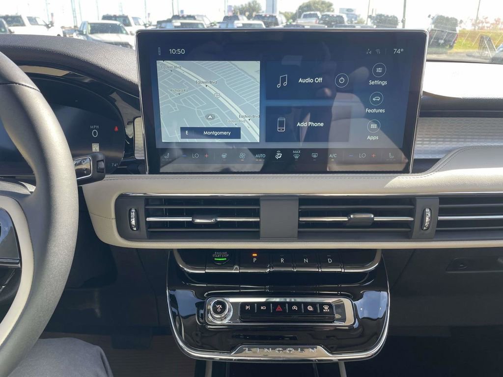 New 2026 Lincoln Corsair Premiere image 22