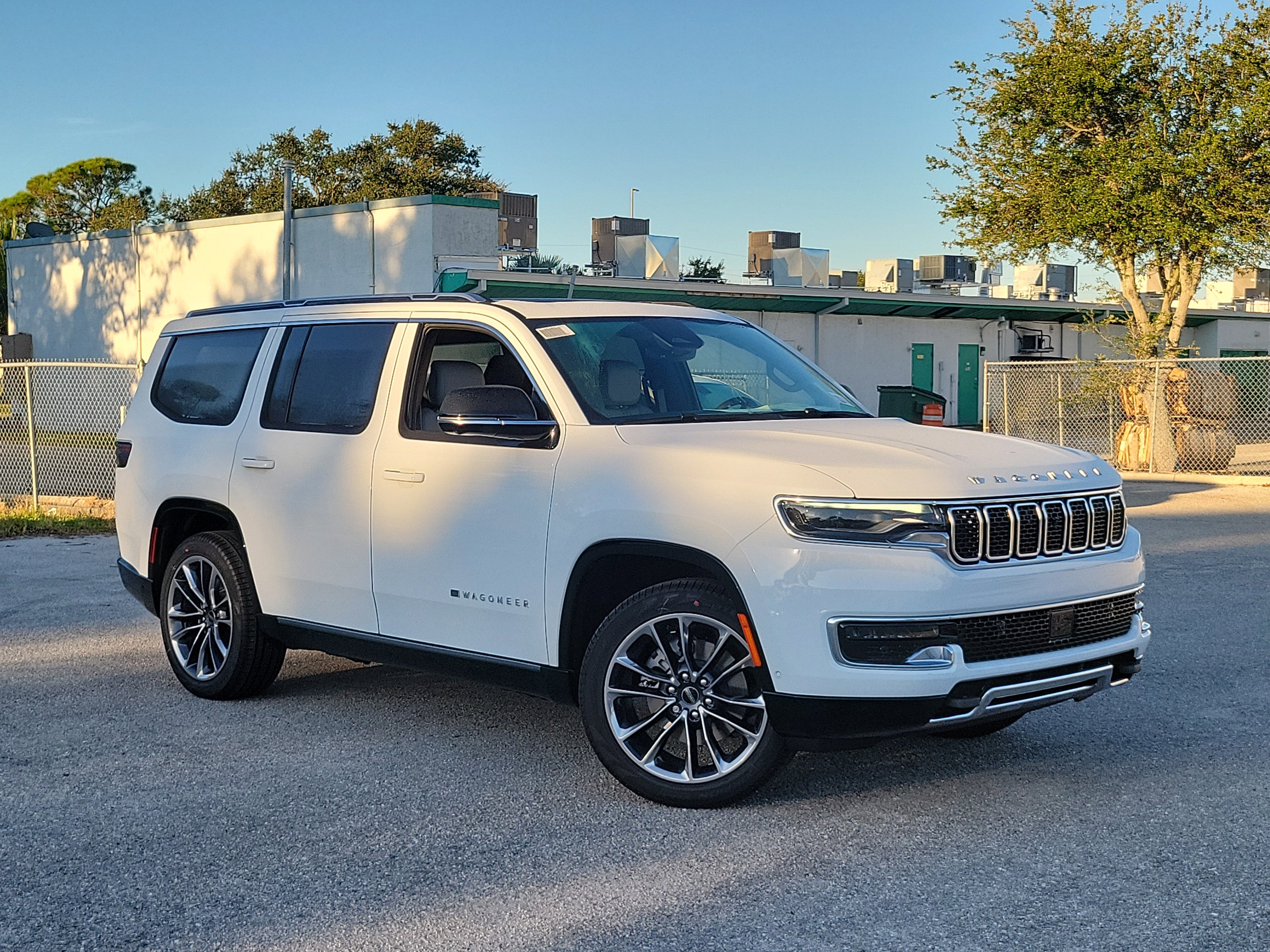 New 2025 Jeep Wagoneer Series III