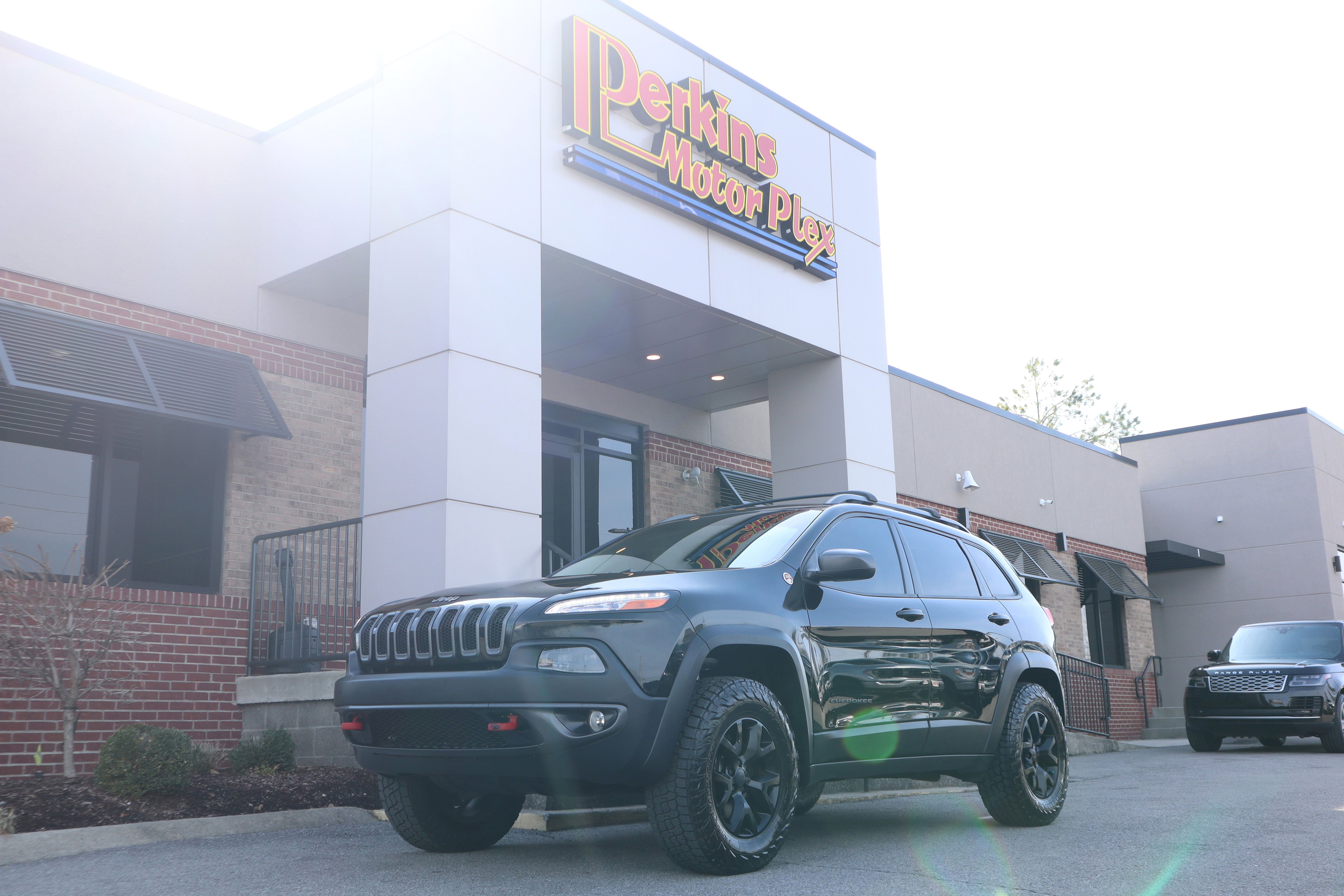 Used 2017 Jeep Cherokee Trailhawk w/ Trailer Tow Group image 31