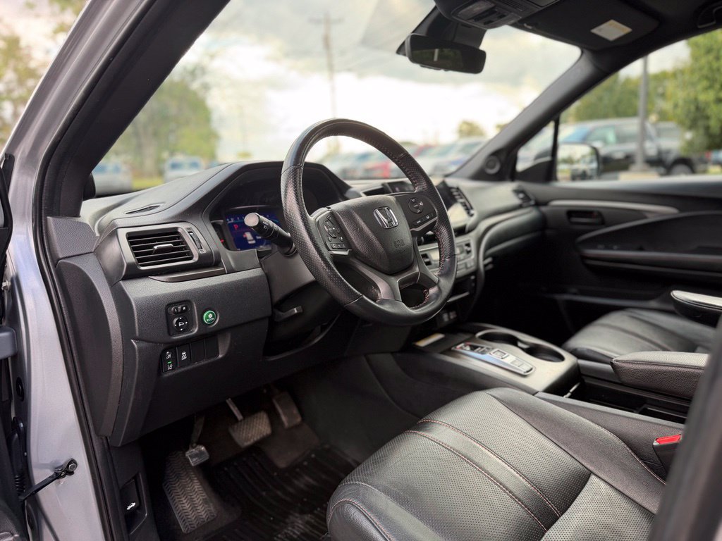 Used 2022 Honda Pilot TrailSport image 13
