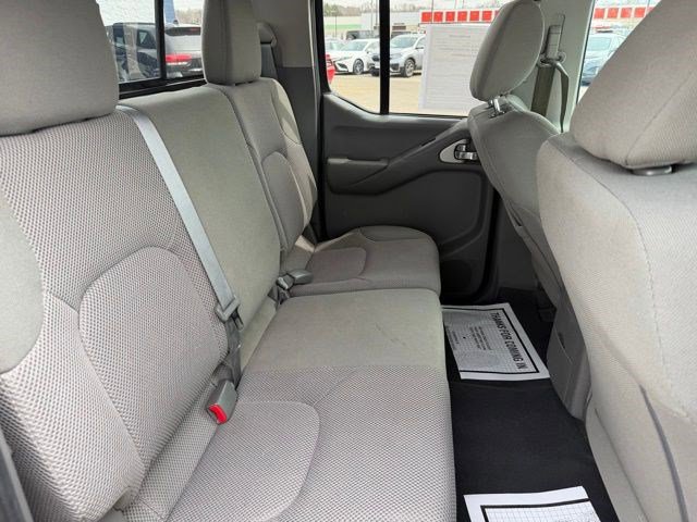 Used 2019 Nissan Frontier SV AWD/4WD image 20
