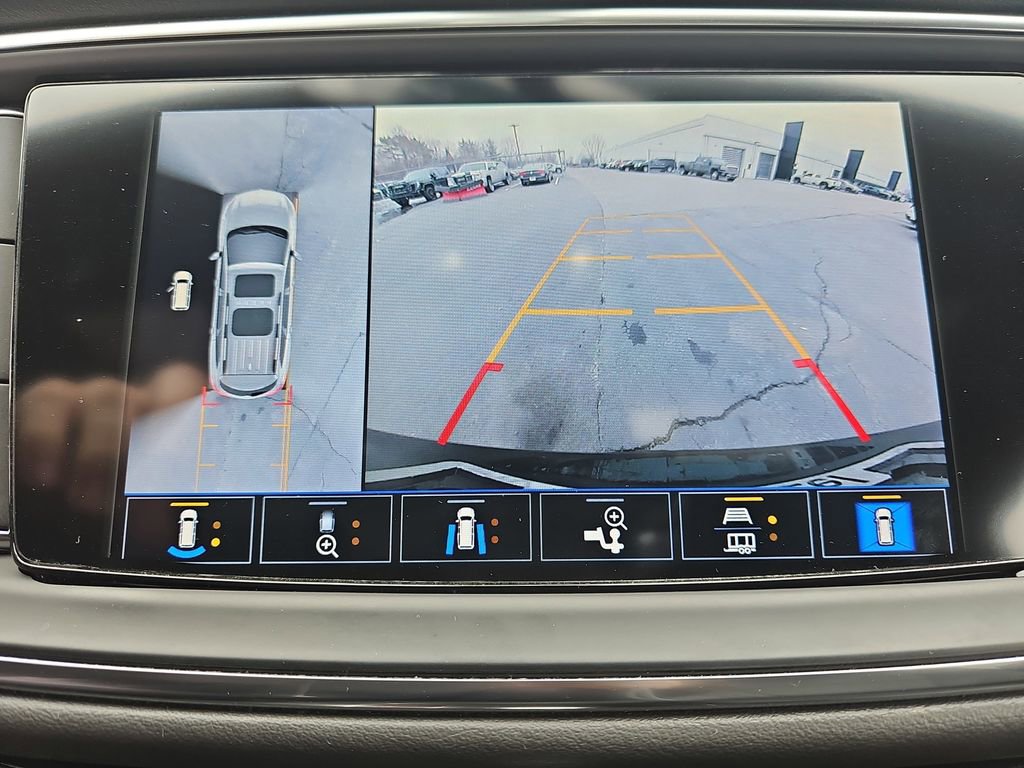Certified 2023 Buick Enclave Avenir w/ Avenir Technology Package AWD/4WD image 31