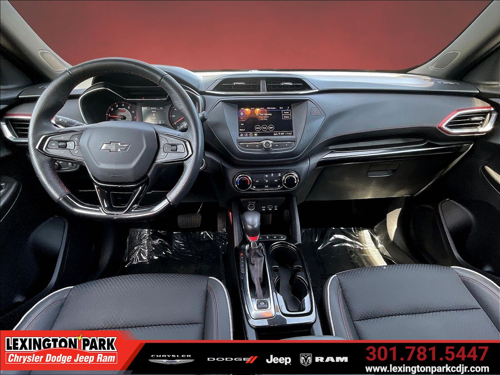 Used 2022 Chevrolet TrailBlazer RS FWD image 7