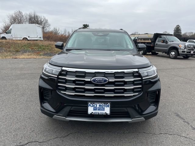 New 2026 Ford Explorer Active image 2
