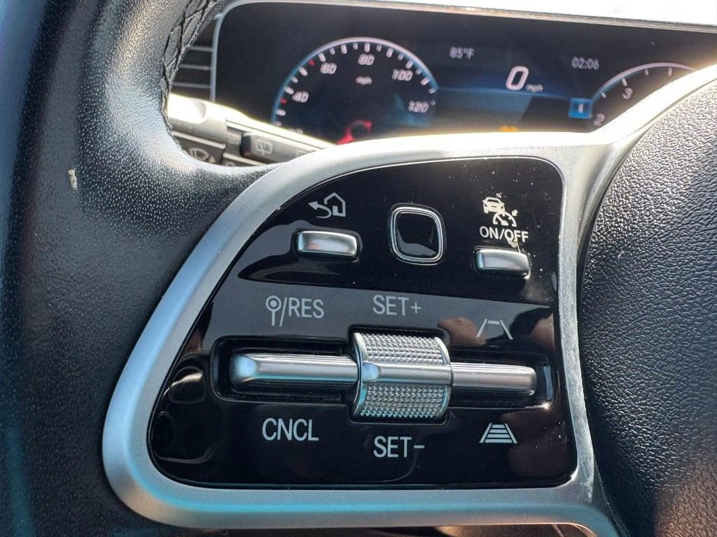 Used 2020 Mercedes-Benz GLE 350 4MATIC image 17