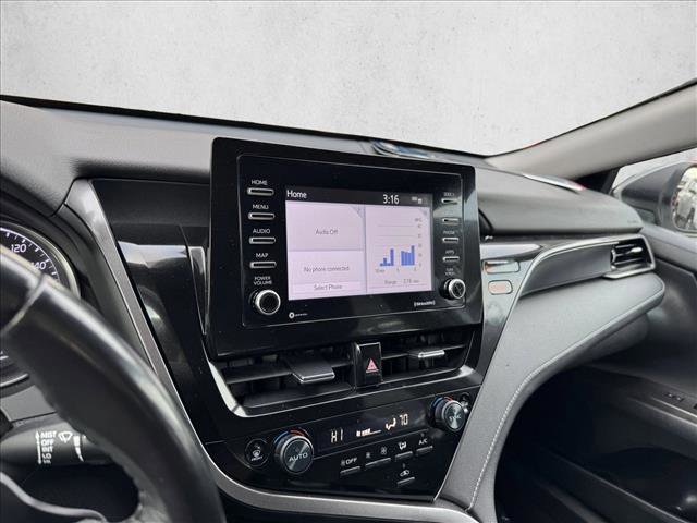 Used 2024 Toyota Camry SE FWD image 14