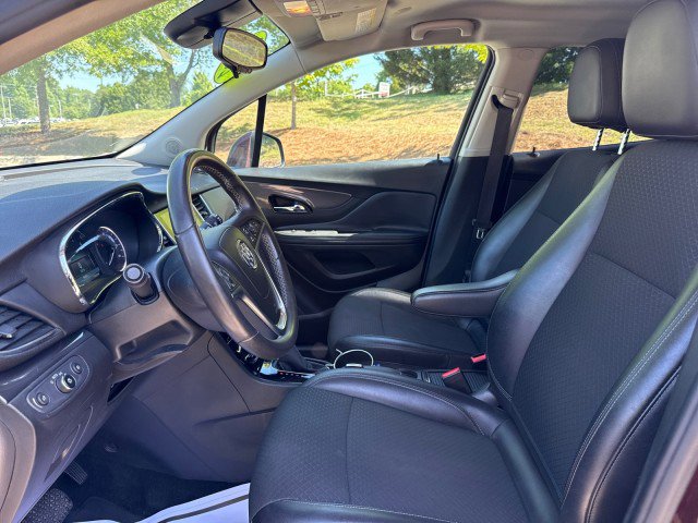 Used 2018 Buick Encore Sport Touring w/ Safety Package FWD image 19