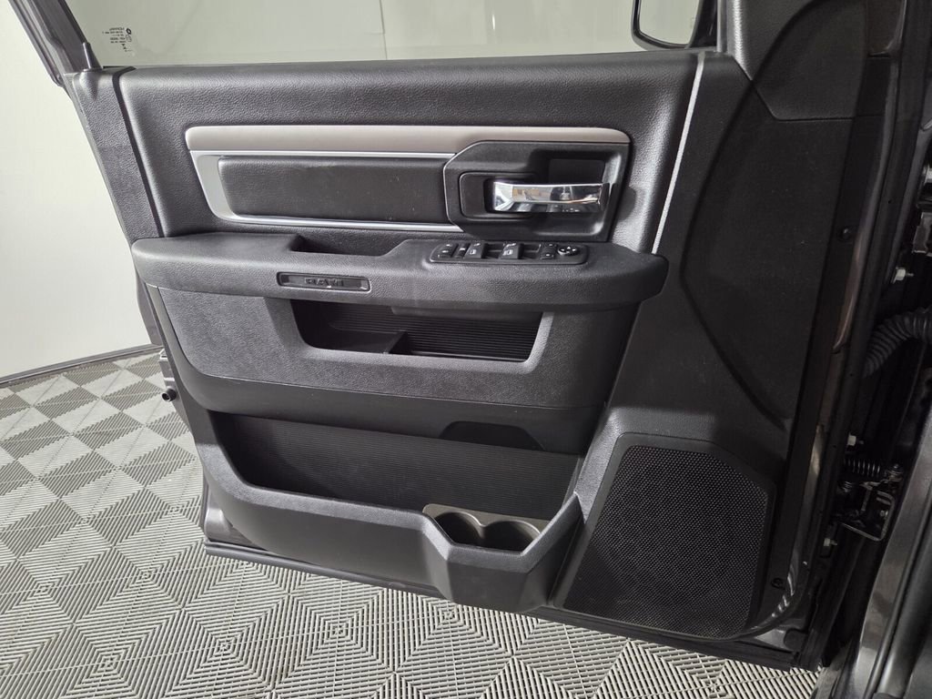 Certified 2024 RAM 1500 Classic Warlock image 17