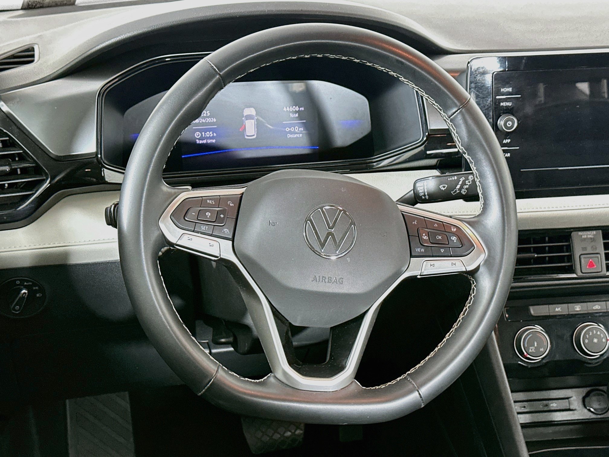 Used 2025 Volkswagen Taos S FWD image 18