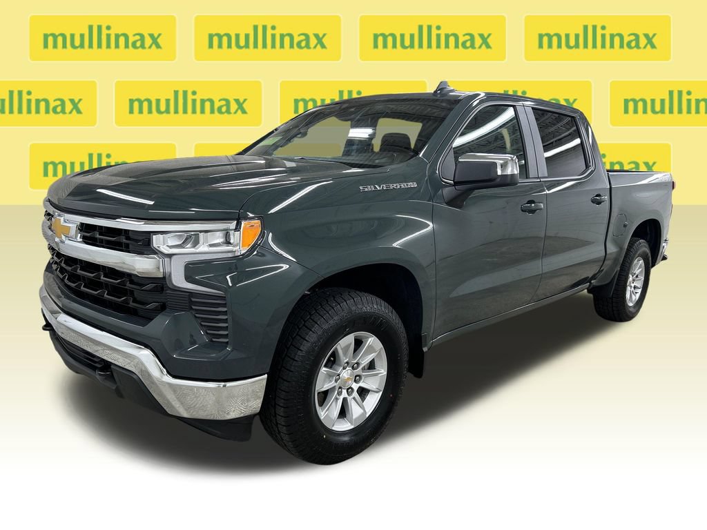 Used 2025 Chevrolet Silverado 1500 LT AWD/4WD image 14