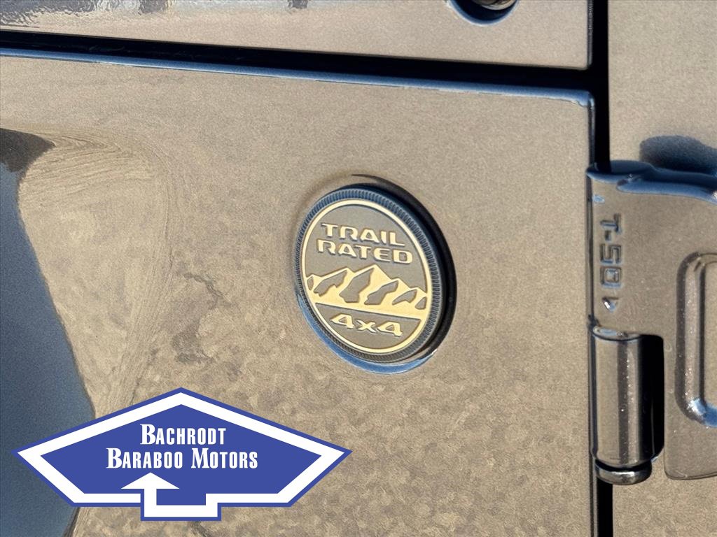 Used 2021 Jeep Wrangler Unlimited Rubicon w/ Trailer Tow Package image 10